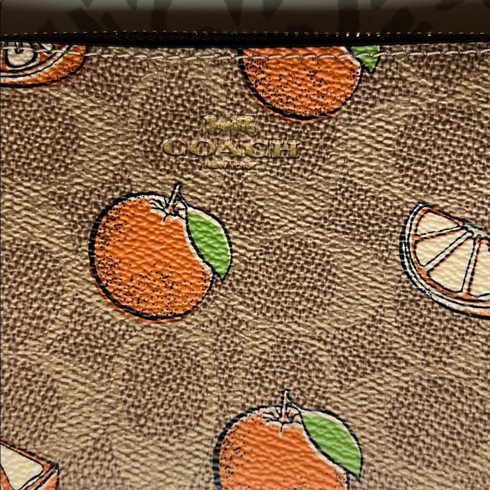 Coach Signature Canvas Citrus Print Wristlet | NWT | Orange Trim | Summer Resort - Picture 5 of 16
